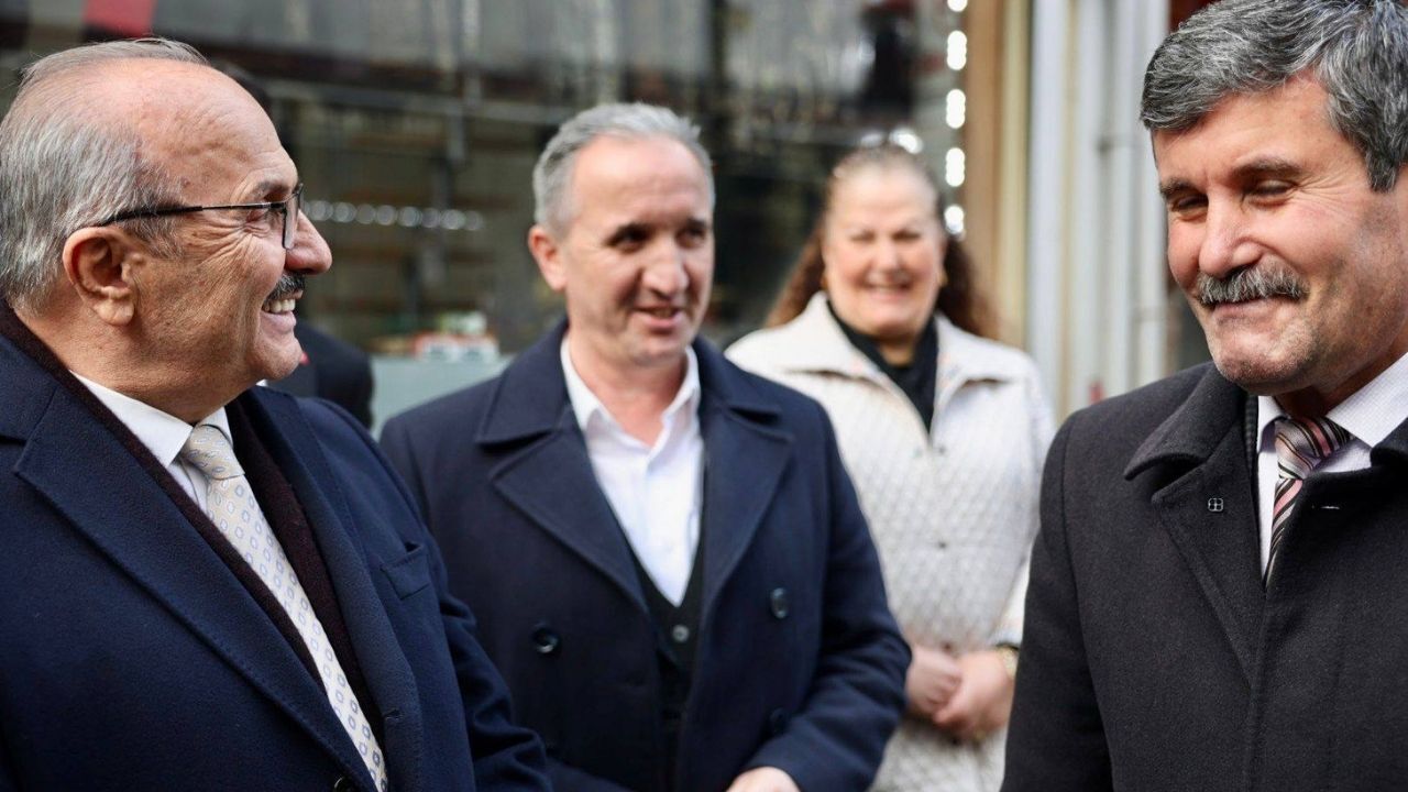 Ak Parti’den Taşköprü’de Sahaya Yakın Temas Esnaf Ziyareti Gerçekleştirildi (4)