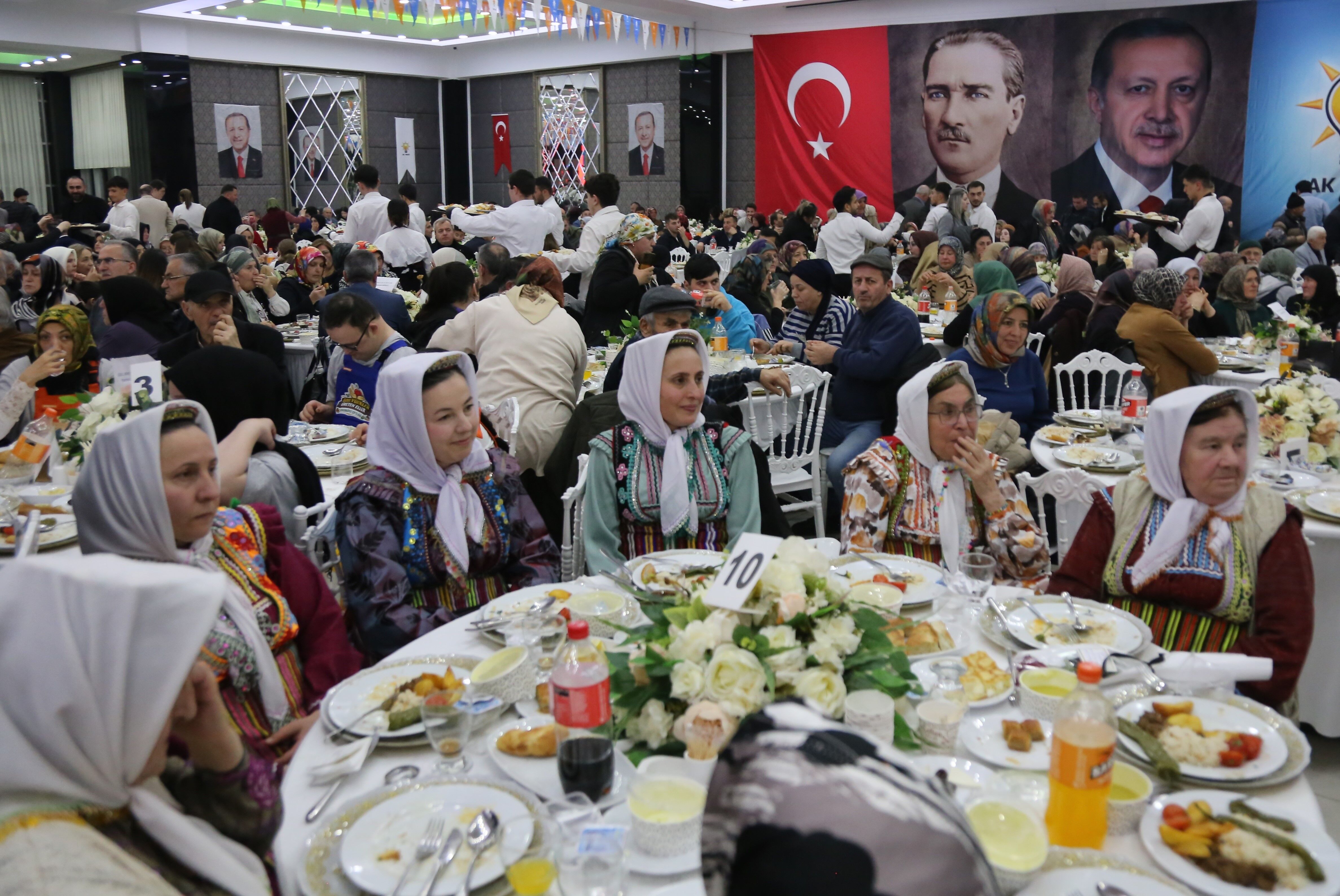 Bakan Yumaklı Kastamonu’da Huzur Ve İstikrar Mesajı Verdi4
