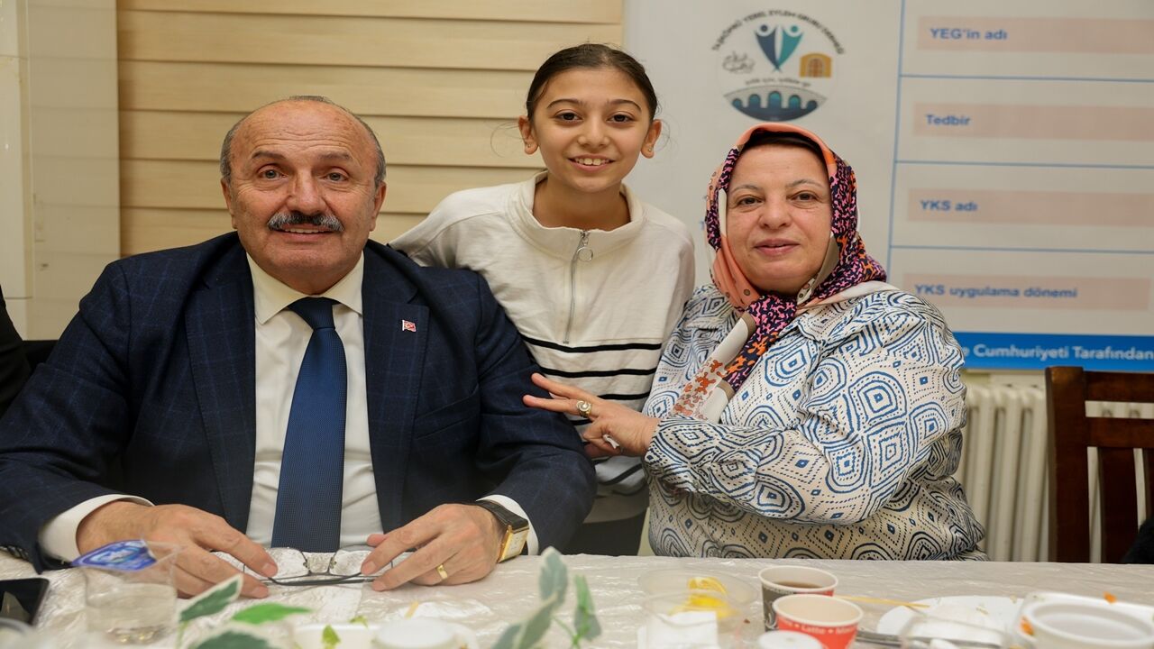 Başkan Hüseyin Arslan Çalışanlar Iftar (11)