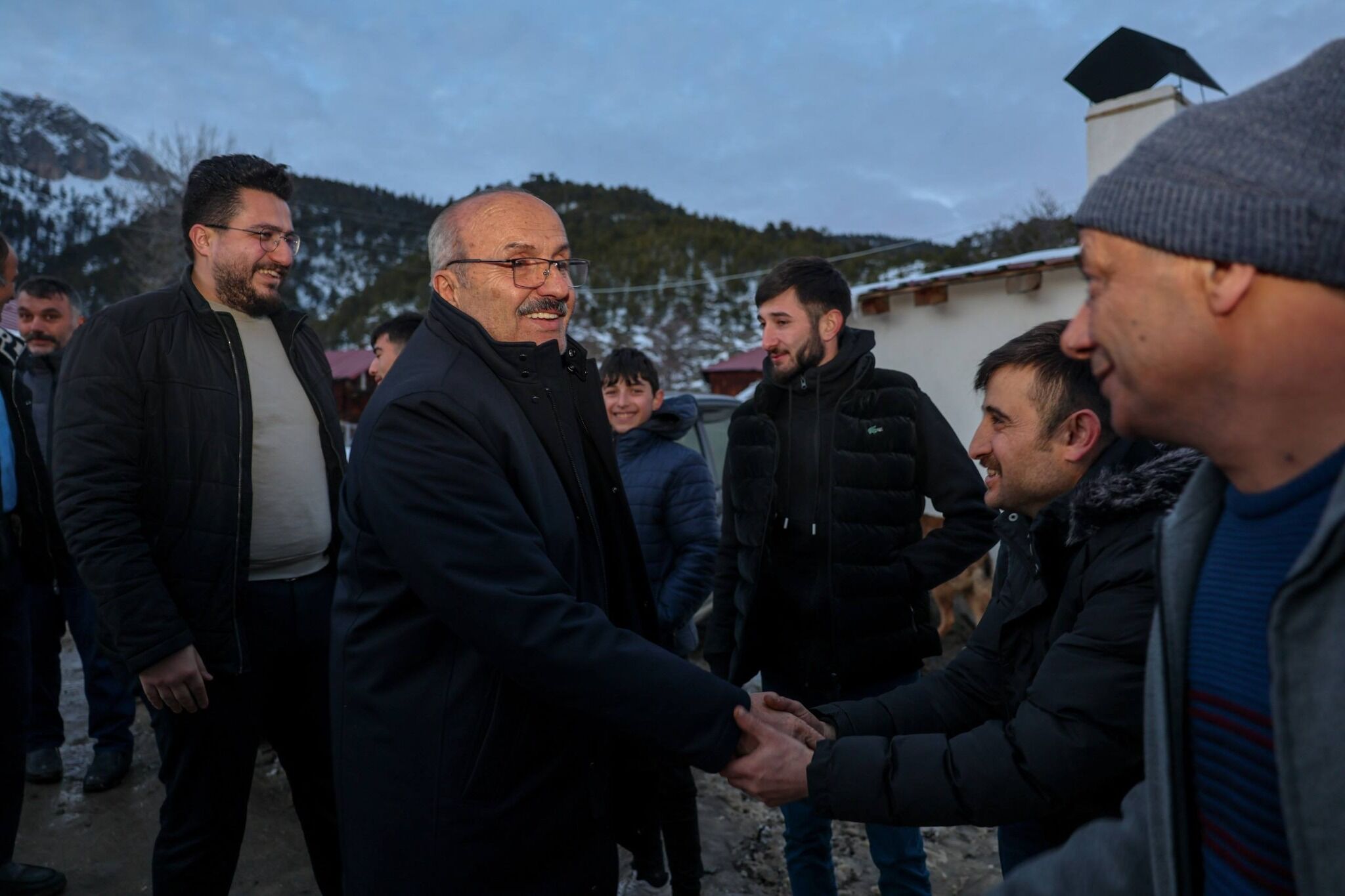 Başkan Hüseyin Arslan Üzüktaş’ta İftar Sofrasına Konuk Oldu2