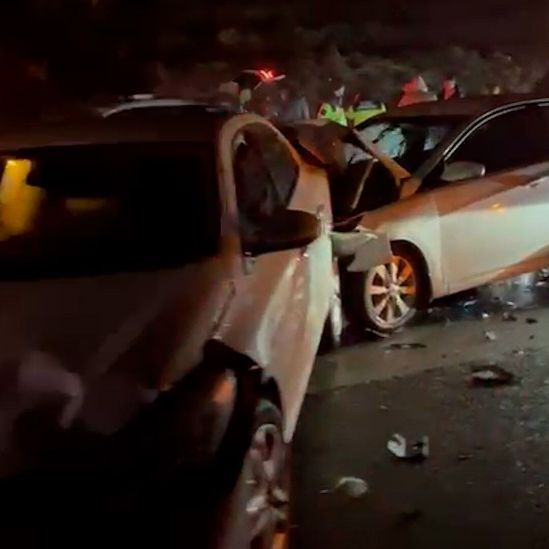 Bayram Dönüşünde Feci Kaza 5 Araç Birbirine Girdi 22