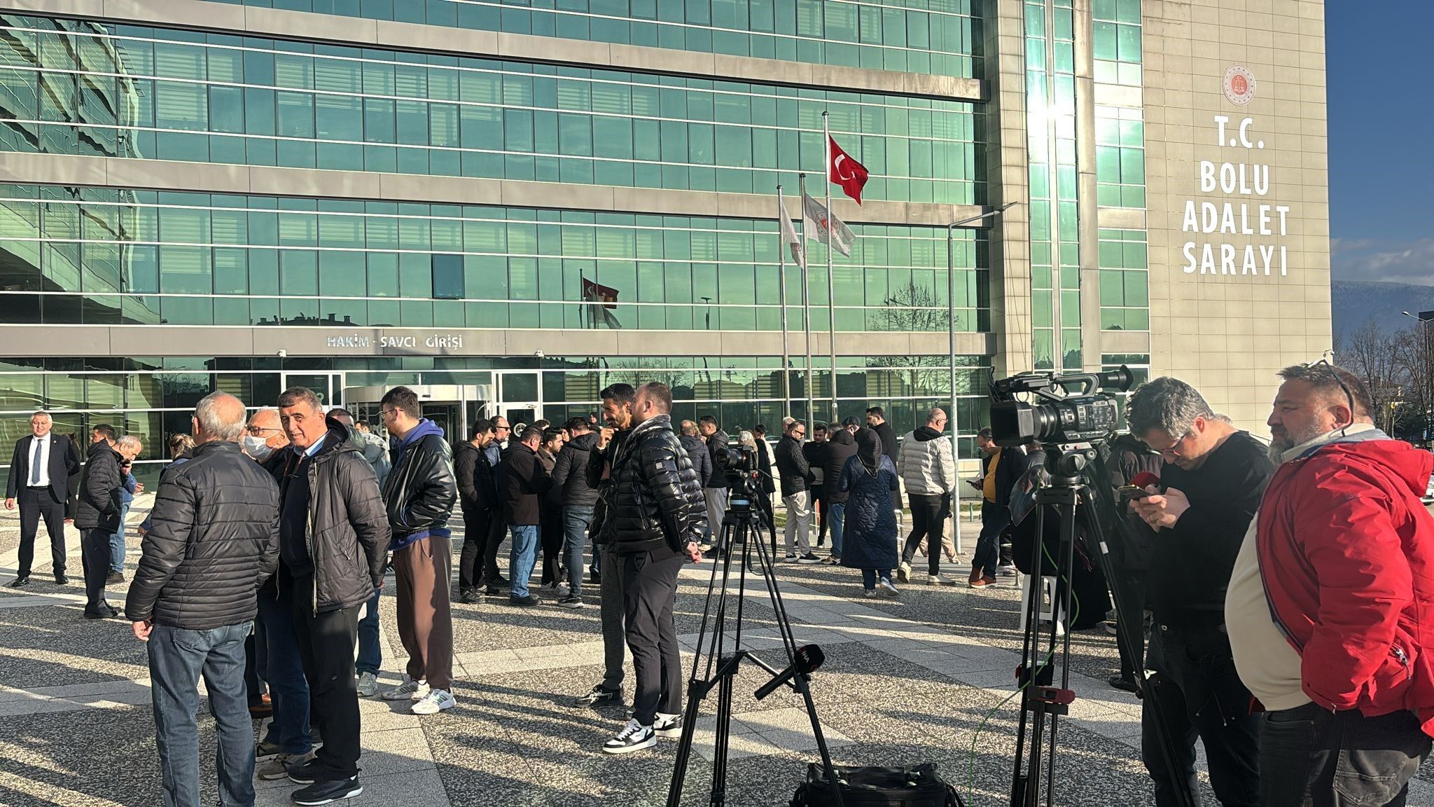 Belediye Başkanı Tanju Özcan Tutuklama Talebiyle Mahkemeye Sevk Edildi 66