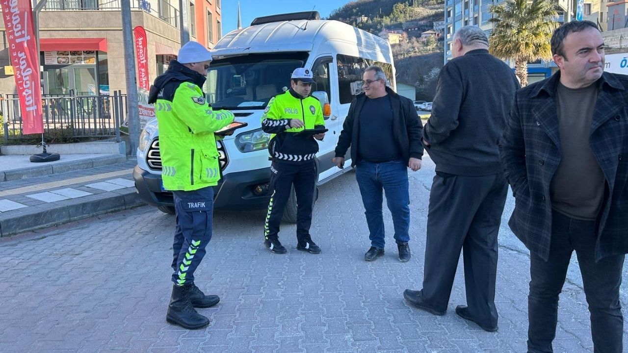 Bozkurt’ta Okul Servisleri Mercek Altında (1)