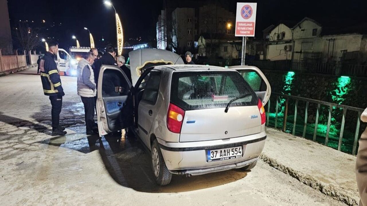 Cide Otomobil Yandı (2)