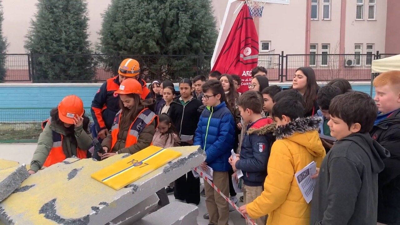 Çorum’da Öğrencilere Deprem Eğitimi