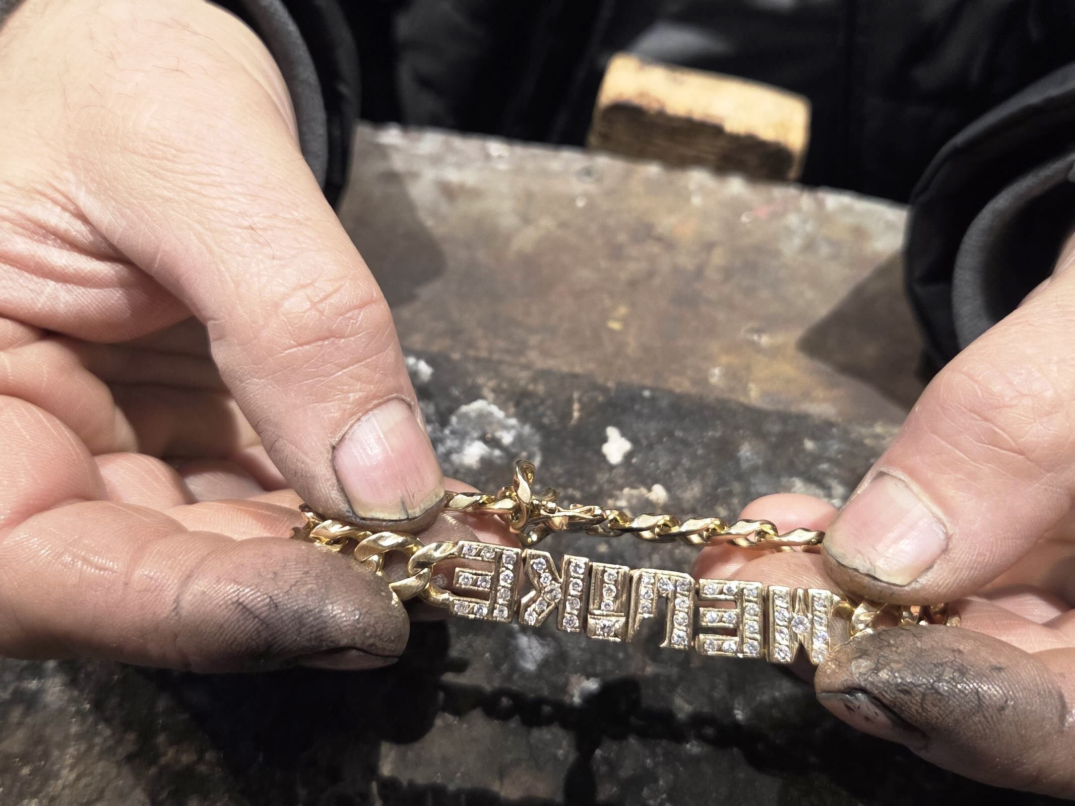 Değerli Mücevherler Ustaların Elinde Yeniden Hayat Buluyor (2)