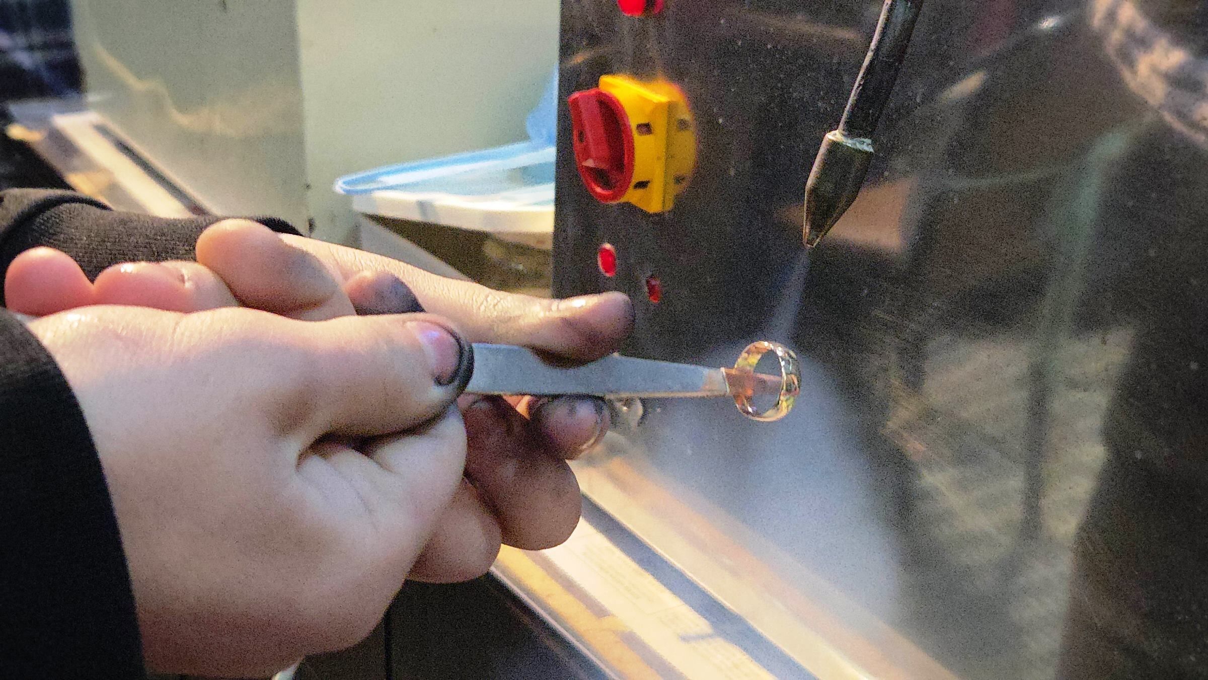 Değerli Mücevherler Ustaların Elinde Yeniden Hayat Buluyor