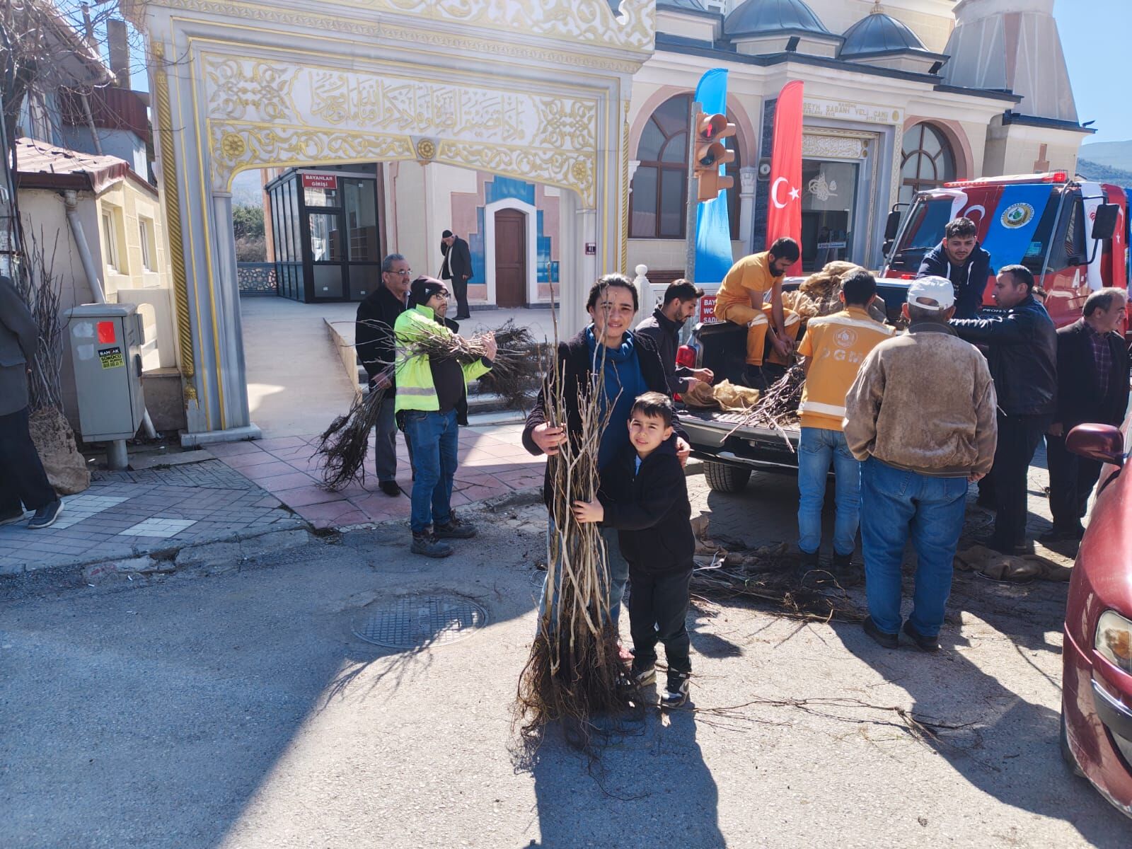 Hanönü'de Vatandaşlara 2 Bin Fidan Dağıtıldı 22