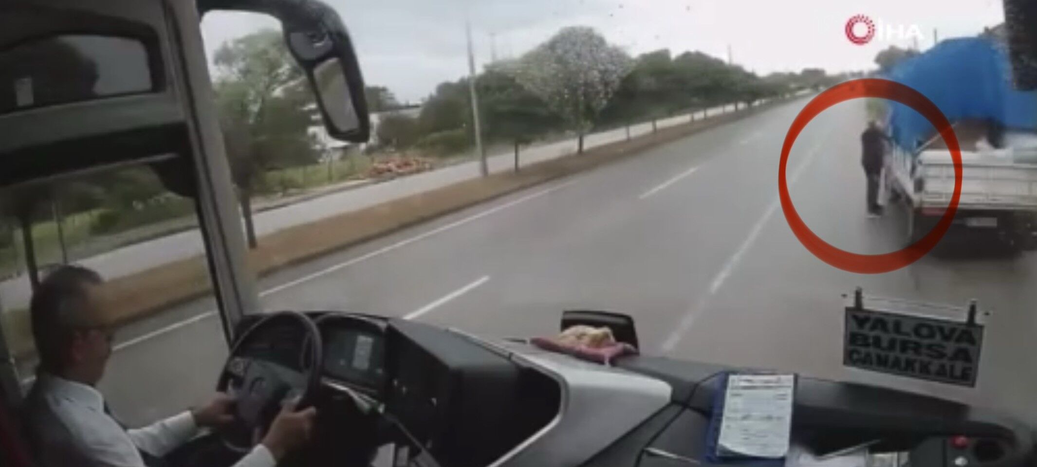 İki Kişinin Öldüğü Otobüs Kazası Davasında Sürücüye 4 Yıl 7 Ay Hapis! 8