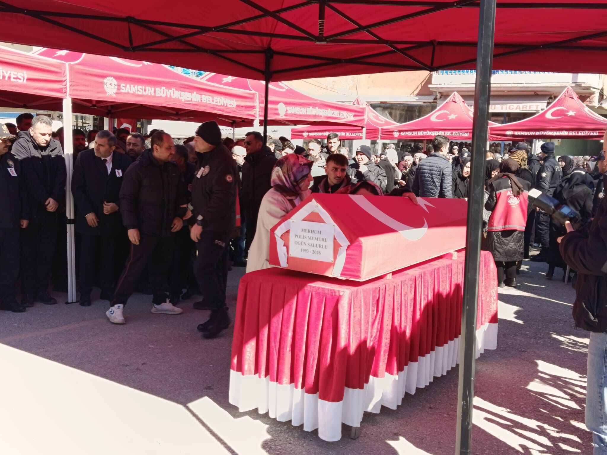 Kalp Krizi Geçiren Polis Memuru Yaşamını Yitirdi3