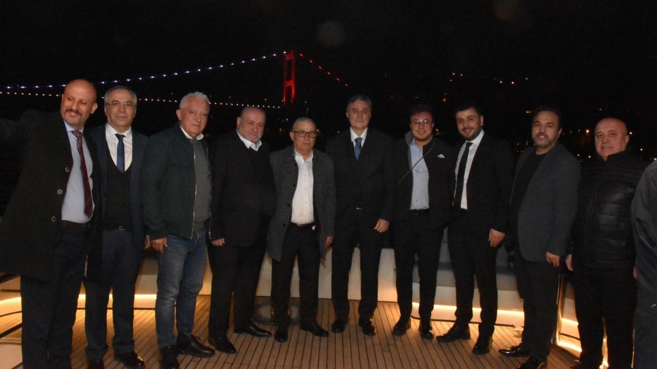 Kasi̇ad Ailesi Boğaz’da Iftarda Buluştu Birlik Mesajı Verildi (1)