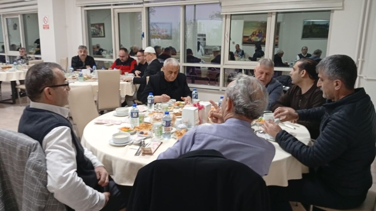 Kastamonu Iki Huzur Evi Tek Sofra (2)