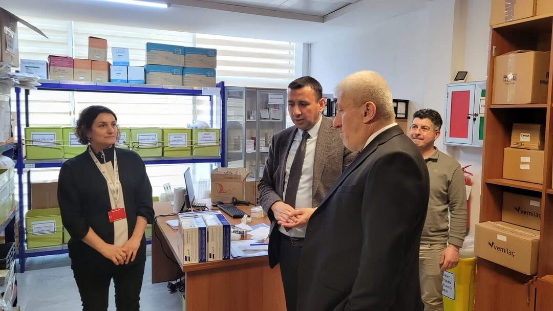 Kastamonu İl Sağlık Müdürü Personelin Bayramını Kutladı 88888888