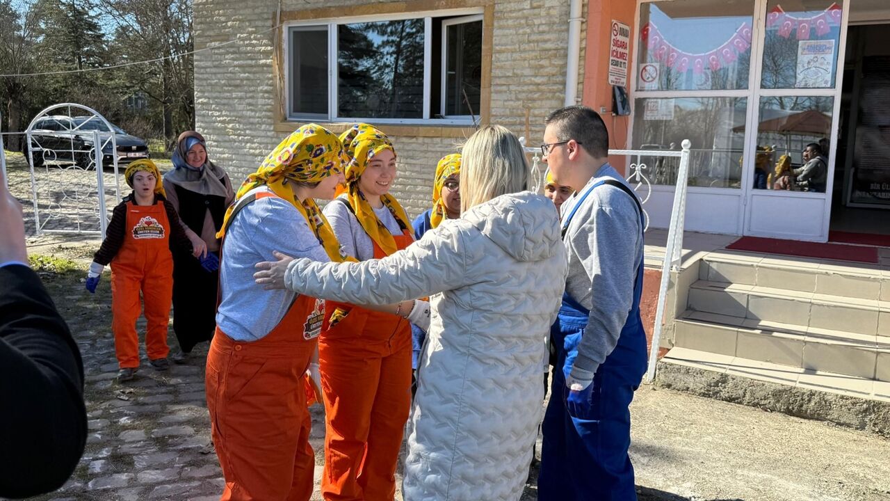 Kastamonu Şeker Üreten Eller (5)