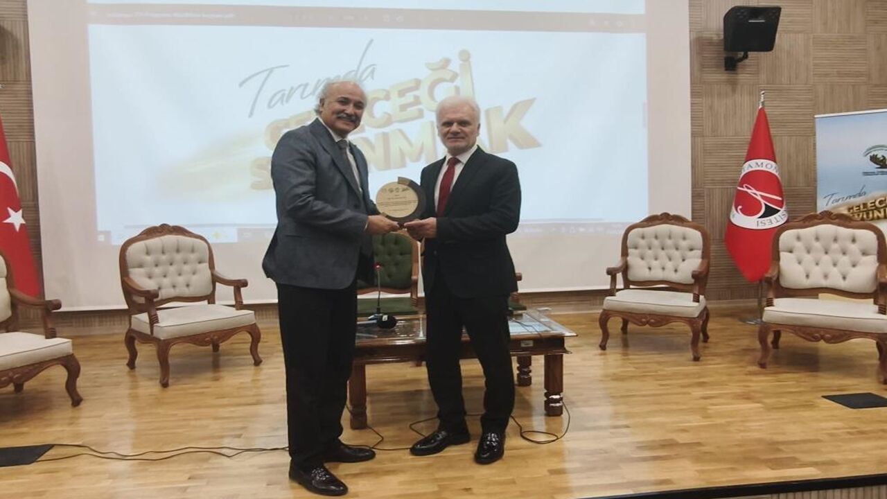 Kastamonu Üniversites Panel Pilaket (5)