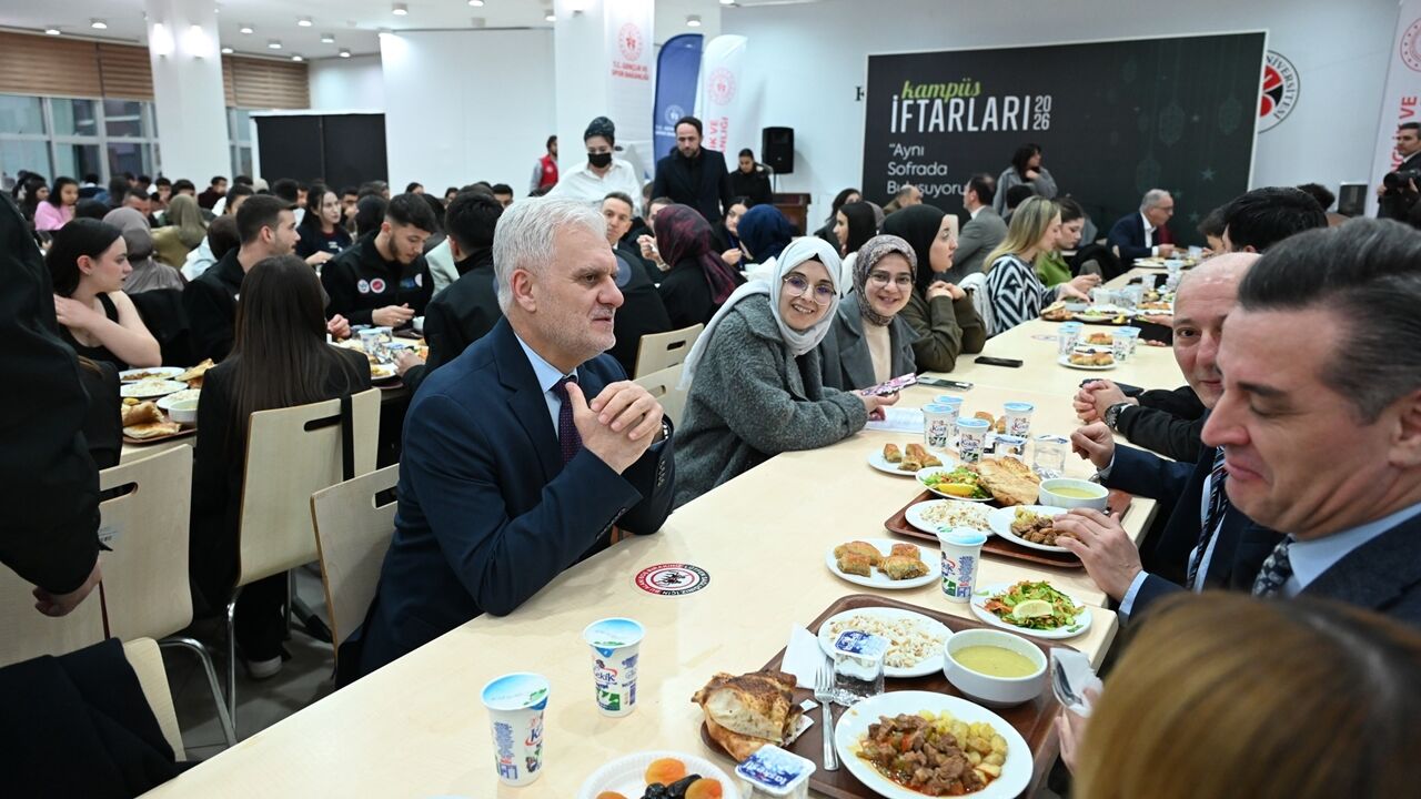Kastamonu Üniversitesi Eğlenceli Iftar (2)