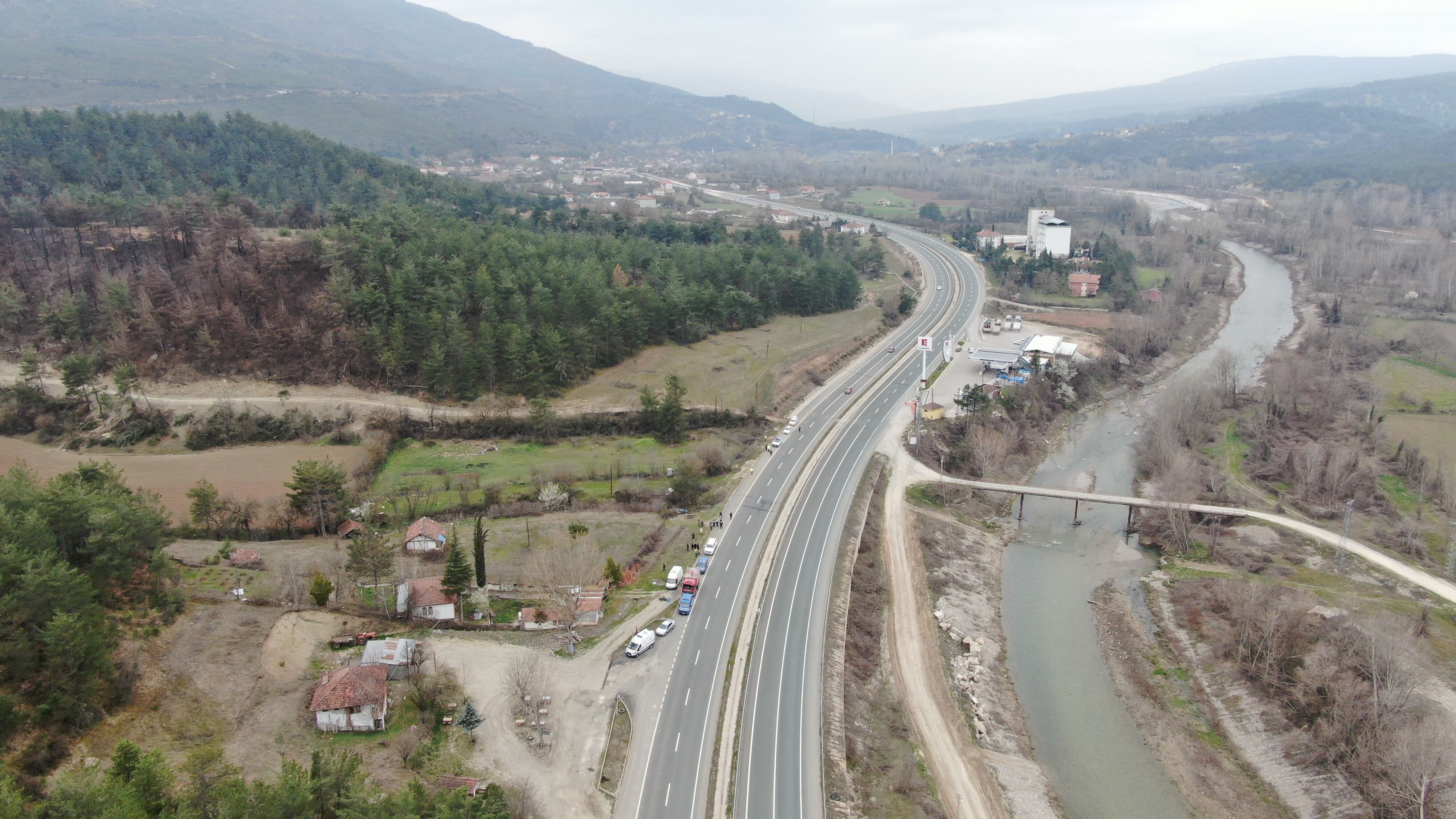 Kastamonu'da Bayram Yolu Kana Bulandı 1 Ölü, 4 Yaral (2)