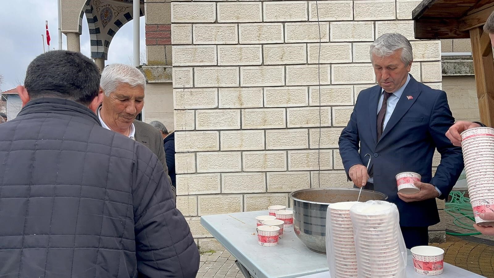 Kastamonu'da Bayramın Tadını Ekşili Pilav Verdi