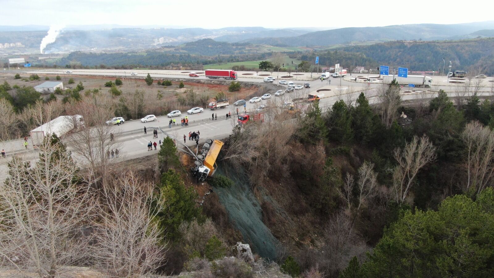 Kastamonu'da Direksiyon Başında Fenalaştı Şarampole Devrildi (Detaylar) 12