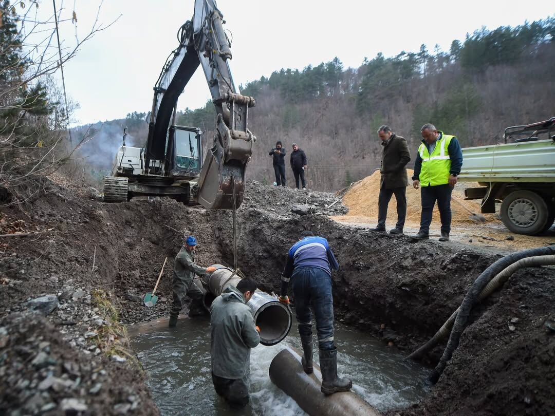 Kastamonu'da Içme Suyu Hattındaki Arıza Giderildi Su Kademeli Olarak Hanelere Veriliyor 8