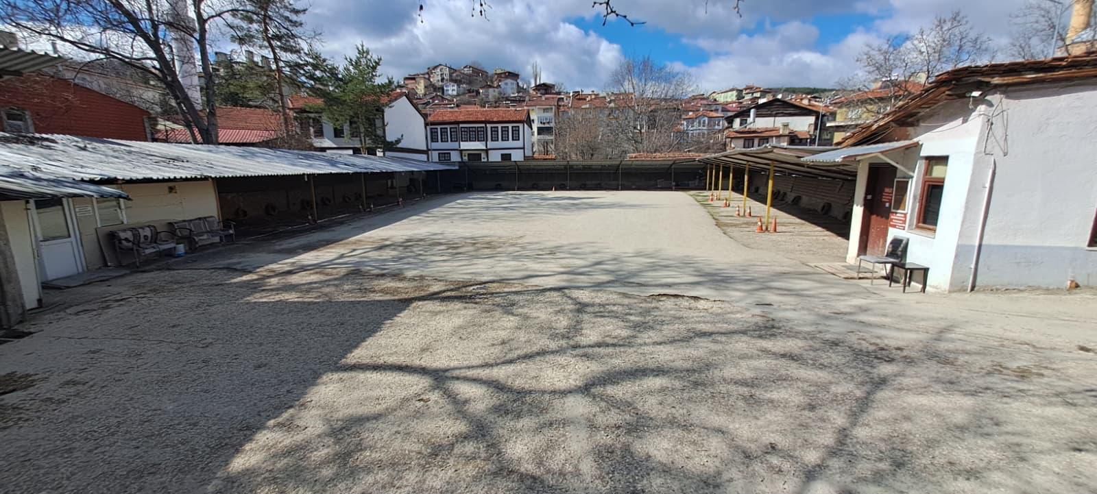 Kastamonu'da Operasyon 3 Kişi Tutuklandı, Şahıslara Ait Otopark Mühürlendi! 8