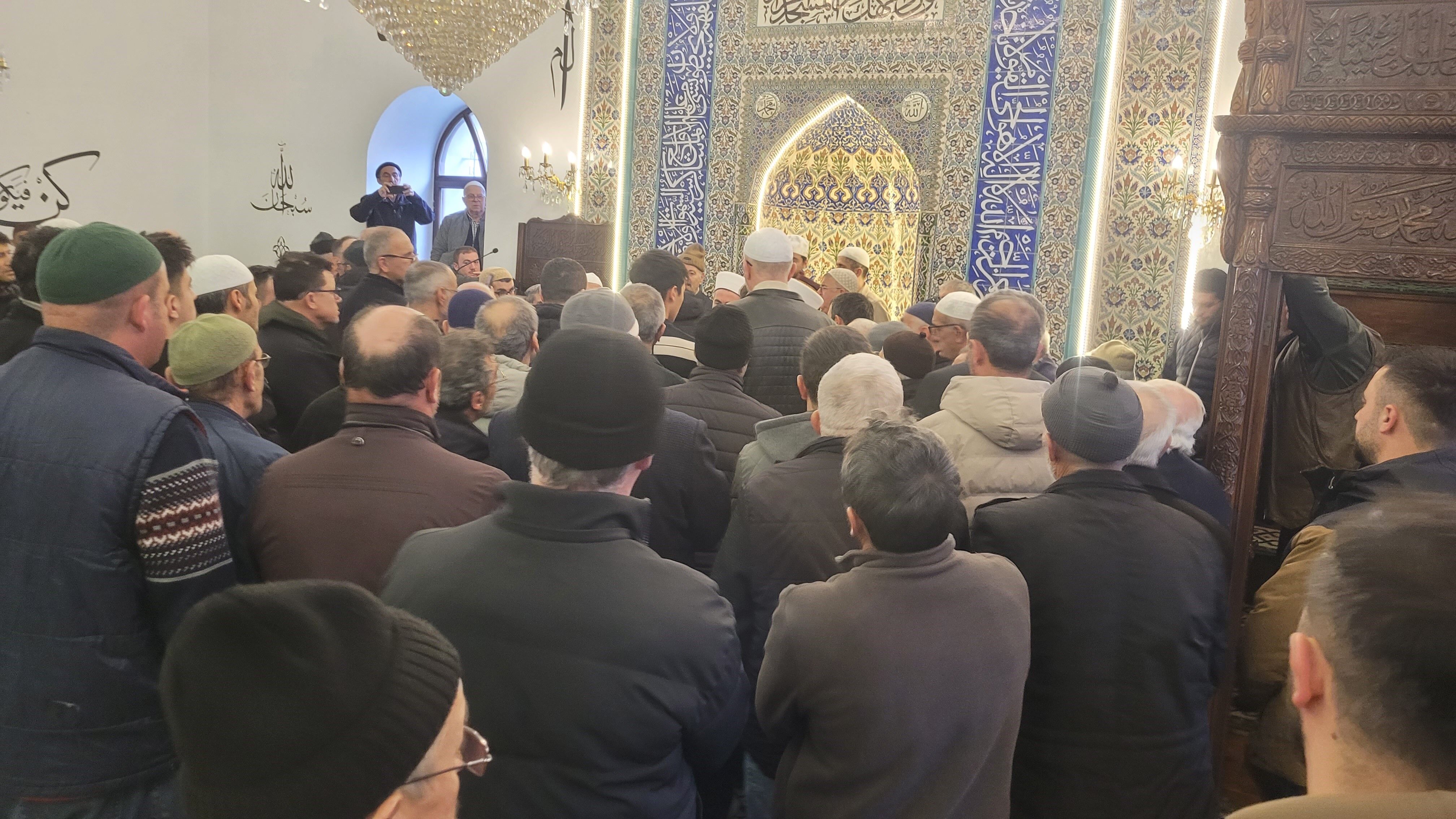 Kastamonu'da Sakal I Şerif Ziyarete Açıldı Vatandaşlar Yoğun Ilgi Gösterdi 12