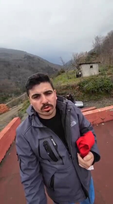 Kastamonu'da Türk Bayrağını Yenileyen Gençler Takdir Topladı 88