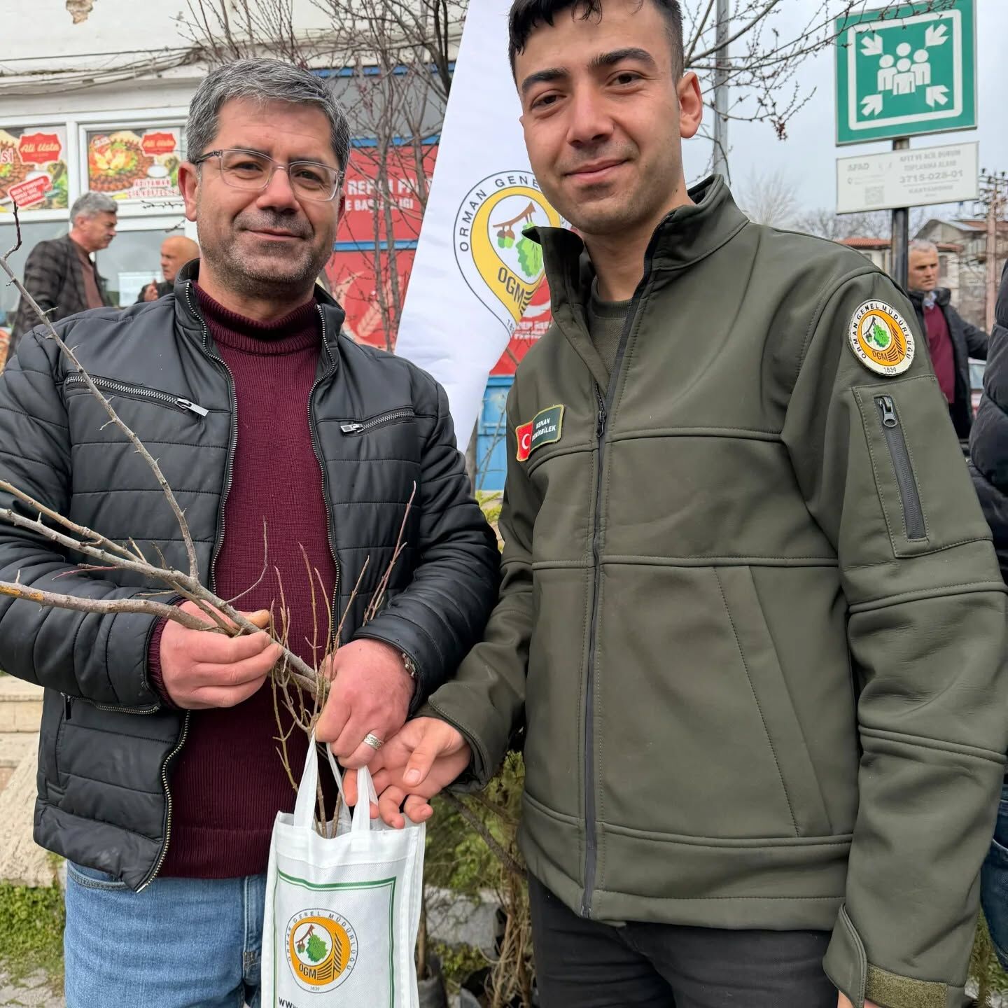 Kastamonu'da Vatandaşlara Binlerce Fidan Dağıtıldı 4