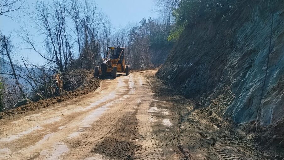 Kastamonu'nun 2 Ilçesinin Köy Yollarında Çalışmalar Sürüyor 4