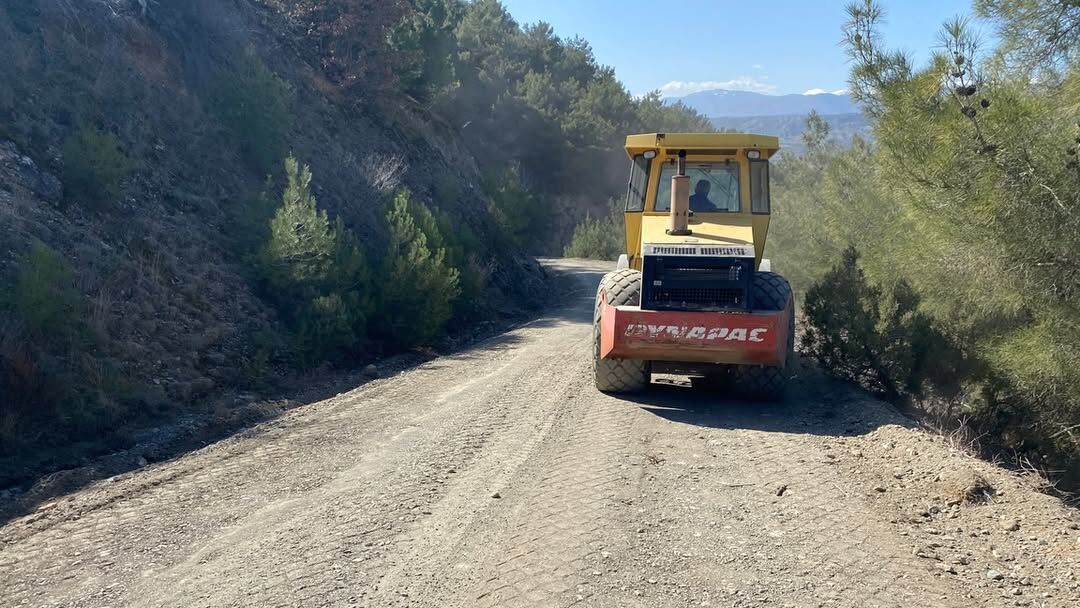 Kastamonu'nun 2 Ilçesinin Köy Yollarında Çalışmalar Sürüyor 8