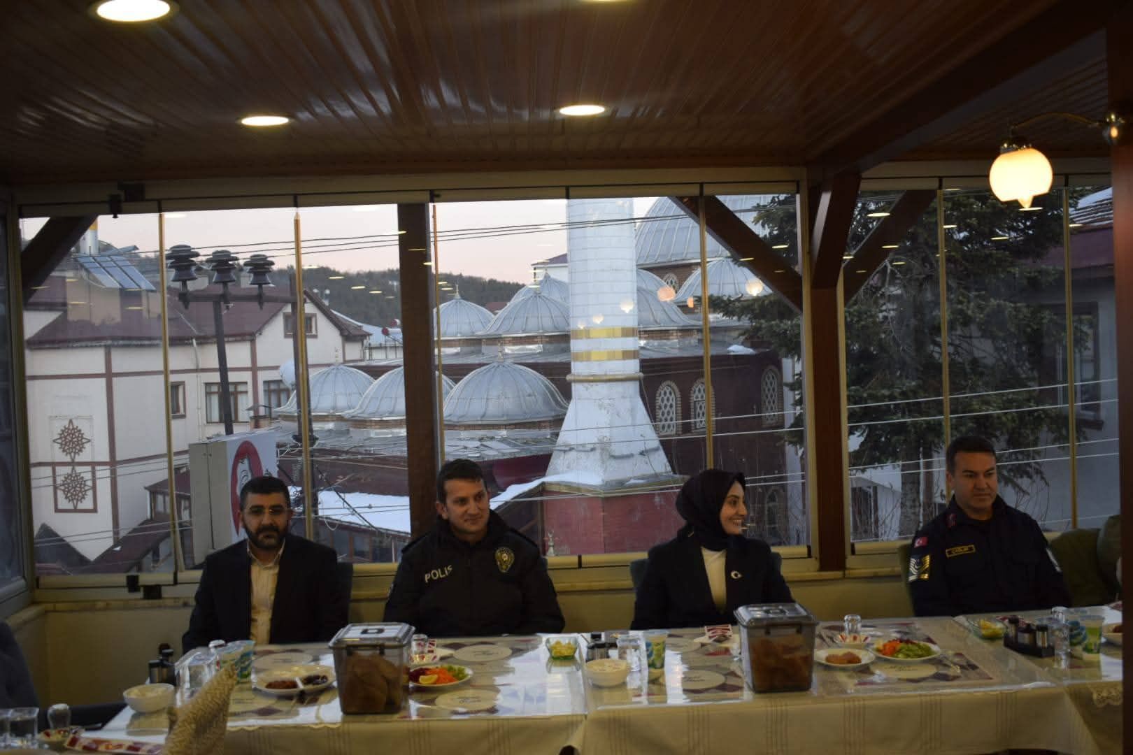 Kastamonu'nun Ilçelerinde Iftar Programında Bir Araya Geldiler 88888888