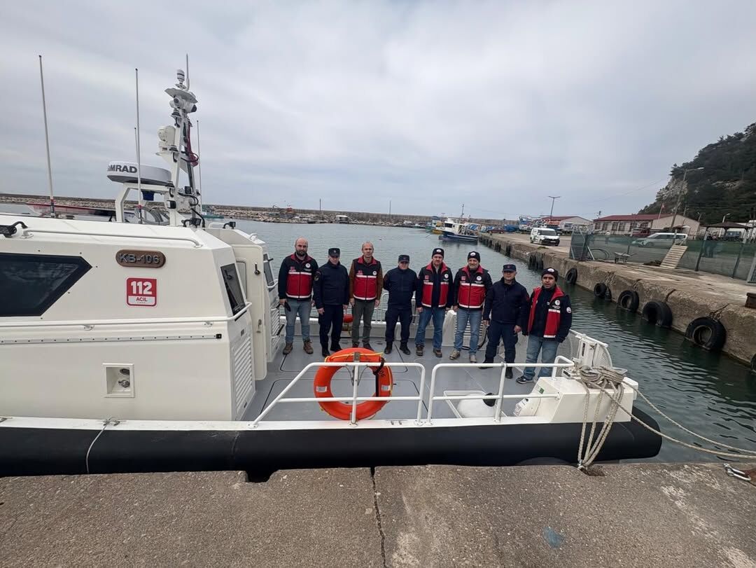 Kastamonu'nun Ilçesinde Balıkçı Tekneleri Denetlendi 22