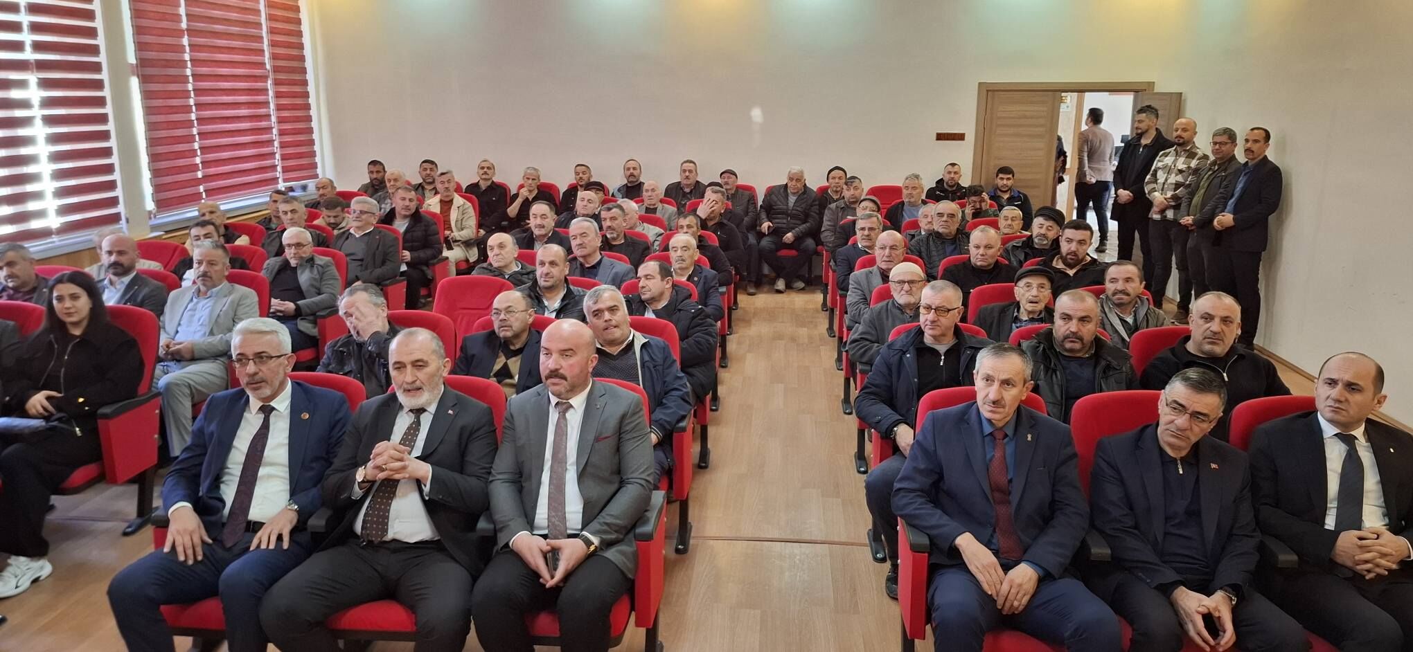 Kastamonu'nun Ilçesinde Başkan Uykucu Güven Tazeledi 14