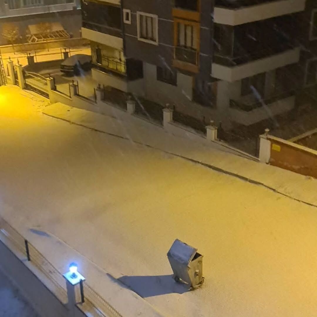 Kastamonu'nun Ilçesinde Kar Yağışı Etkili Oluyor 88888888