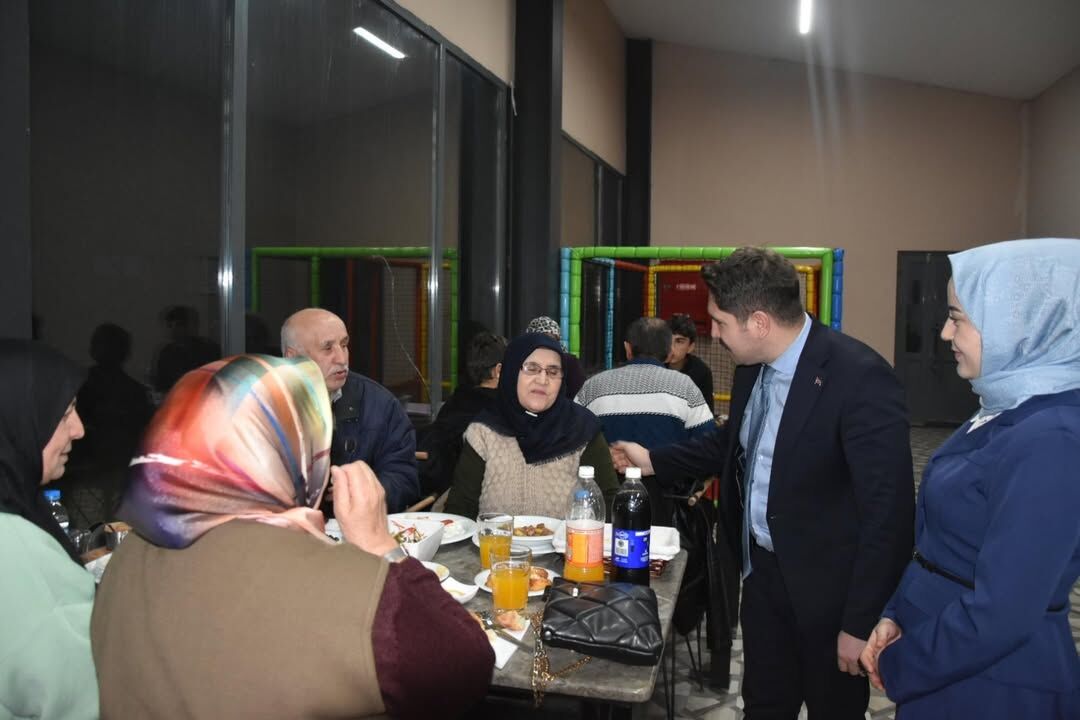 Kastamonu'nun Ilçesinde Şehit Aileleri, Gaziler, Çocuklar Iftar Sofrasında Buluştu 22