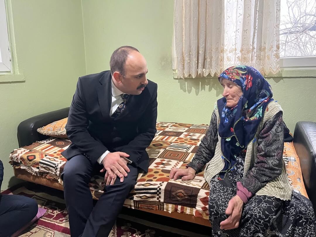 Kastamonu'nun Köylerinde Yaşlıların Hayır Dualarını Aldı 8888