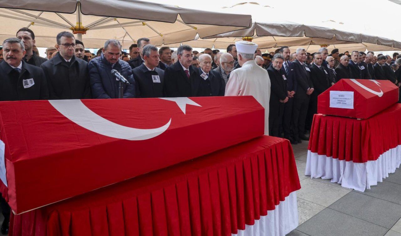 Katar’da Şehit Olan Aselsan Teknisyenleri Son Yolculuğuna Uğurlandı2