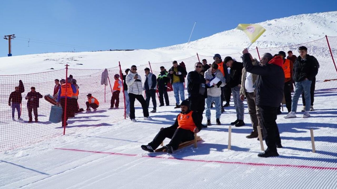 Kayseri Erciyes Kastamonu Gelenek Kızak Yarış (2)