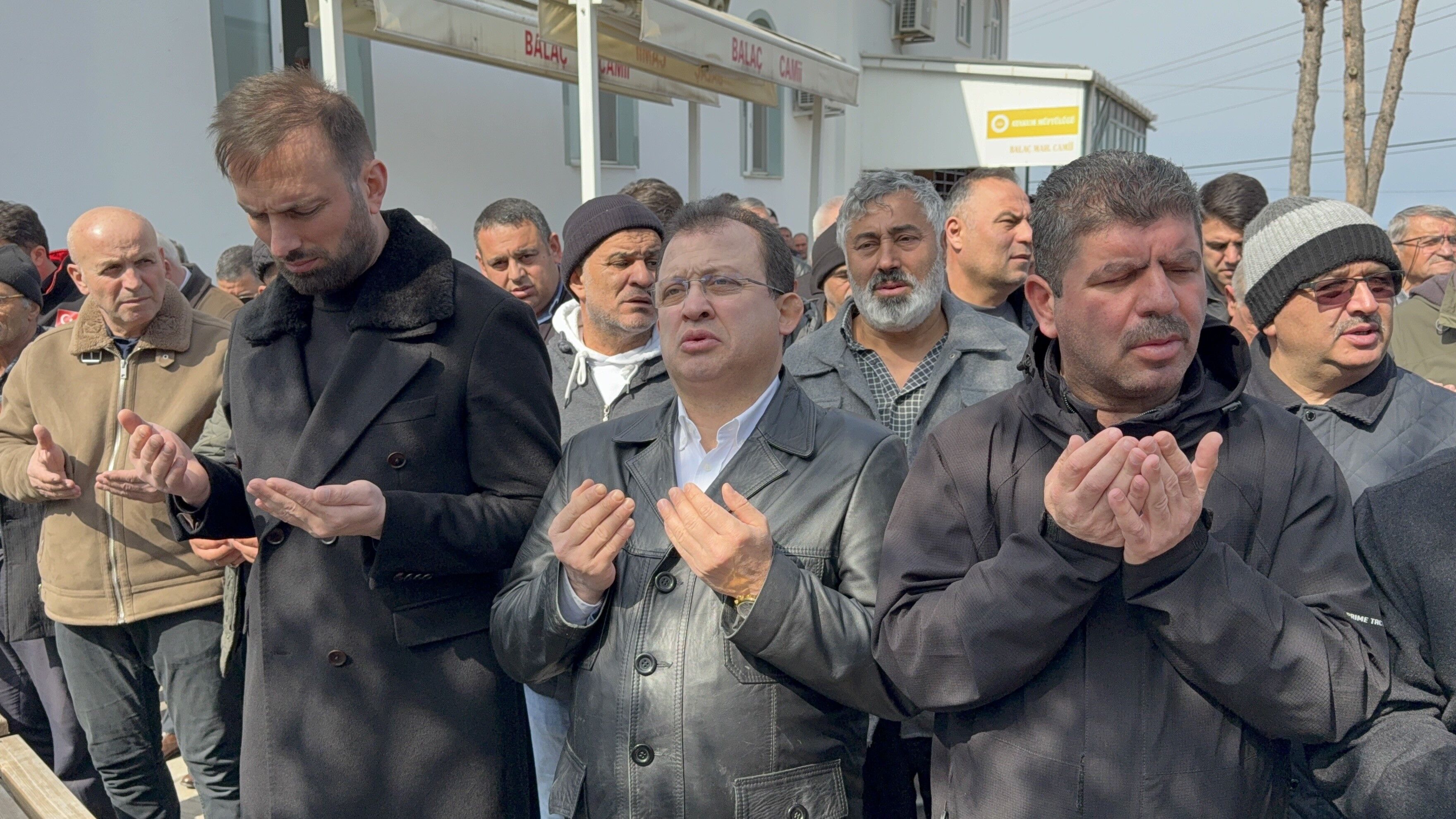 Kıbrıs Gazisi Kalp Krizi Sonucu Vefat Etti Son Yolculuğuna Uğurlandı 12