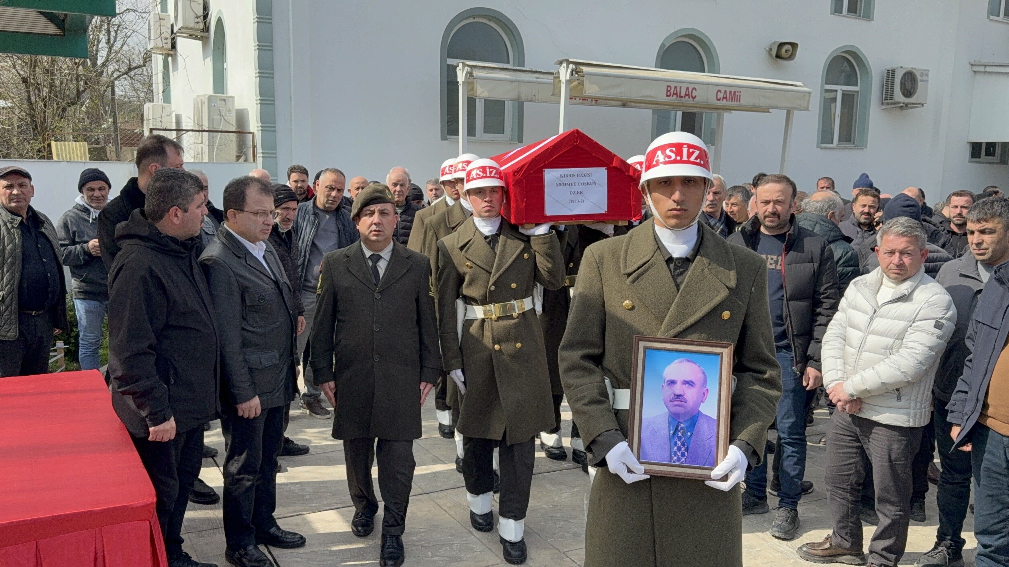 Kıbrıs Gazisi Kalp Krizi Sonucu Vefat Etti Son Yolculuğuna Uğurlandı 8