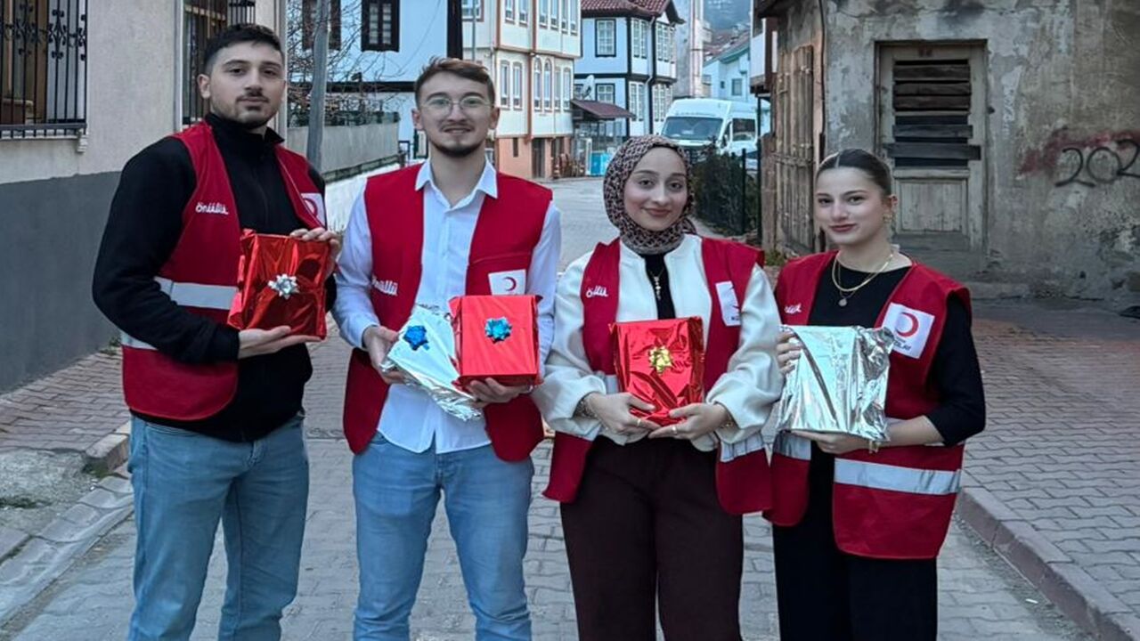 Kızılay Özbekistan (2)