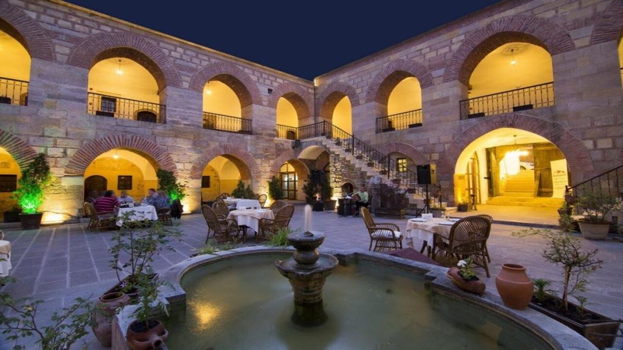 Kurşunlu Han Otel Kapanma (3)