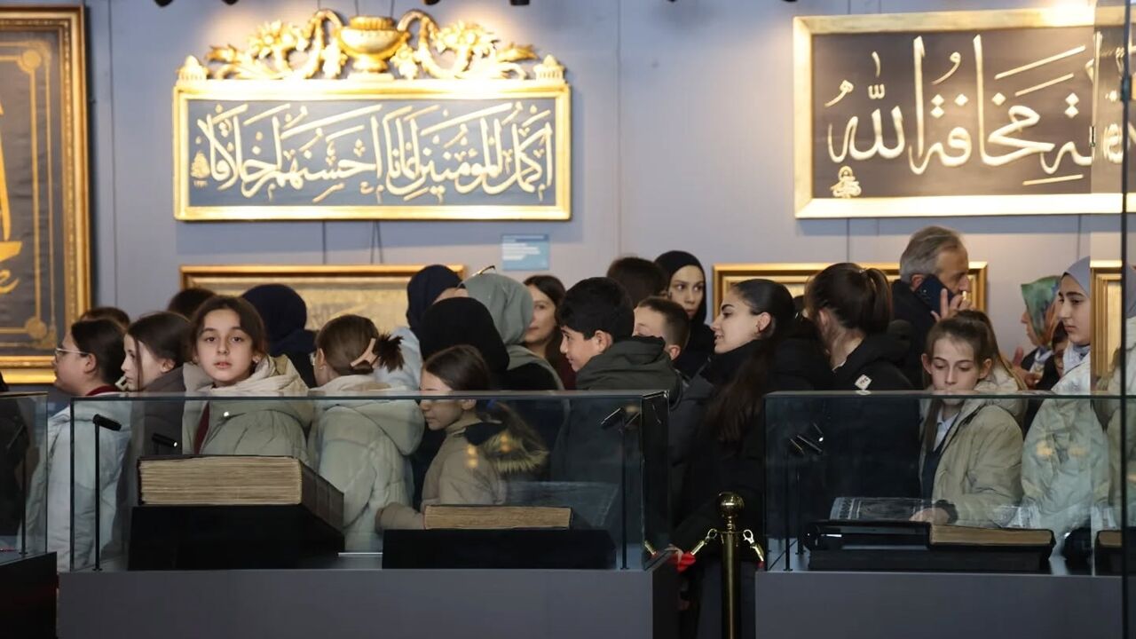 Kutsal Emanet Çocuklar Gezdi (4)