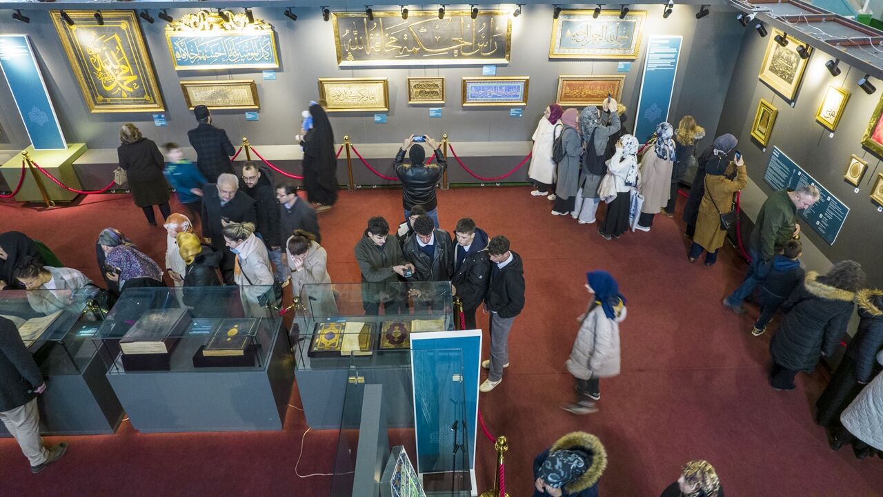 Kutsal Emanetler 100 Bin Kişi (4)