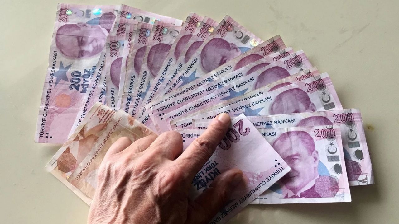 Milyonları Ilgilendiren Açıklama Kademeli Emeklilikte Tarih Değişti (1)
