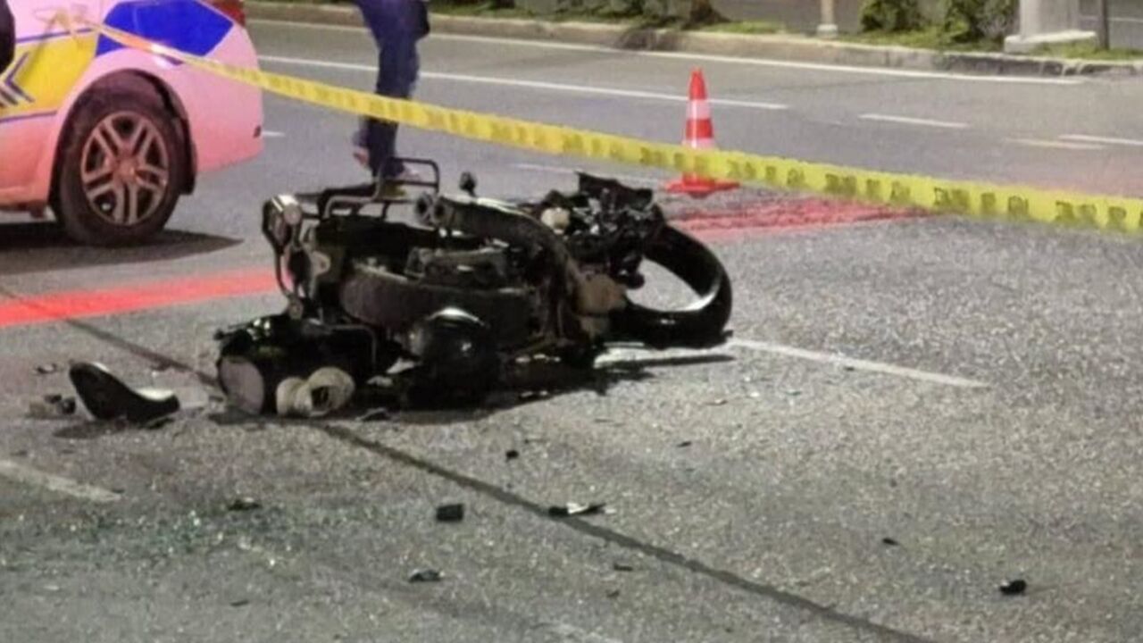 Motor Kazası Ölü Izmir (3)