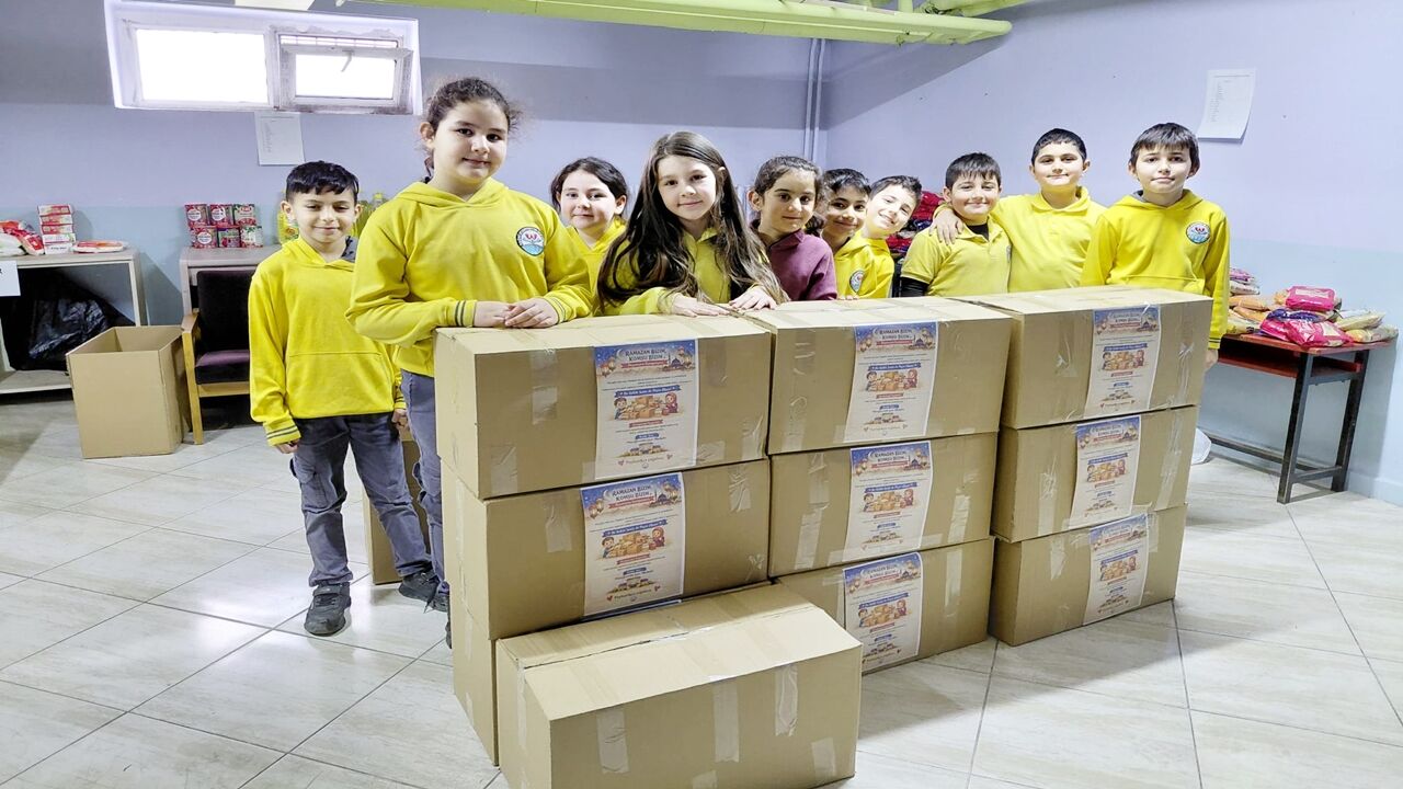 Muzafferettin Gazi İlkokulu Koli Hazırlık (1)