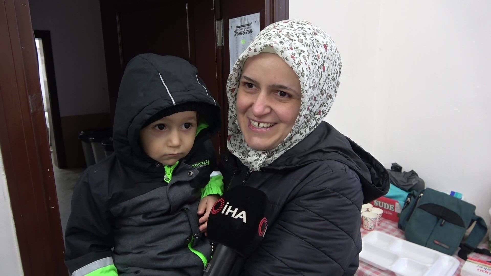 Ramazan Boyunca Bu Köyde Yemeklere Kadın Eli Değmiyor 26