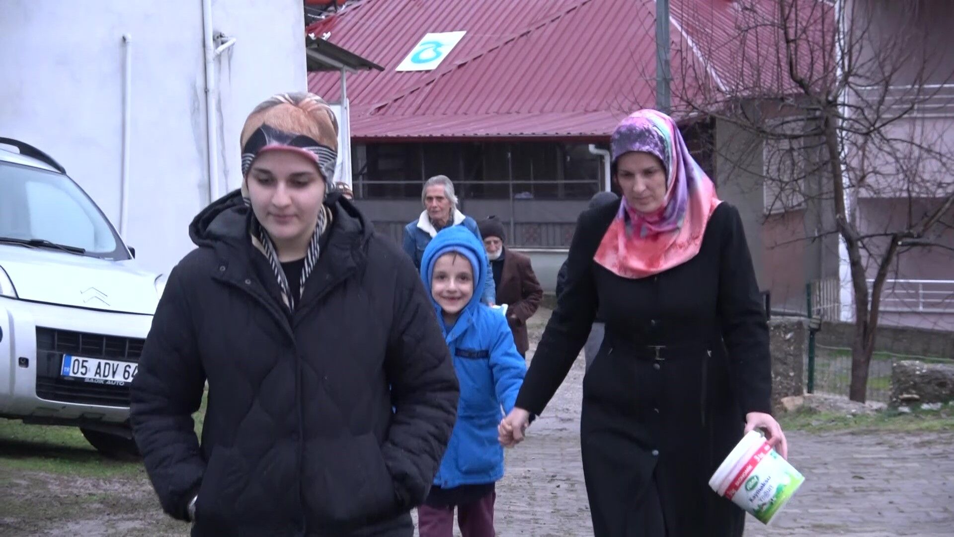 Ramazan Boyunca Bu Köyde Yemeklere Kadın Eli Değmiyor 44