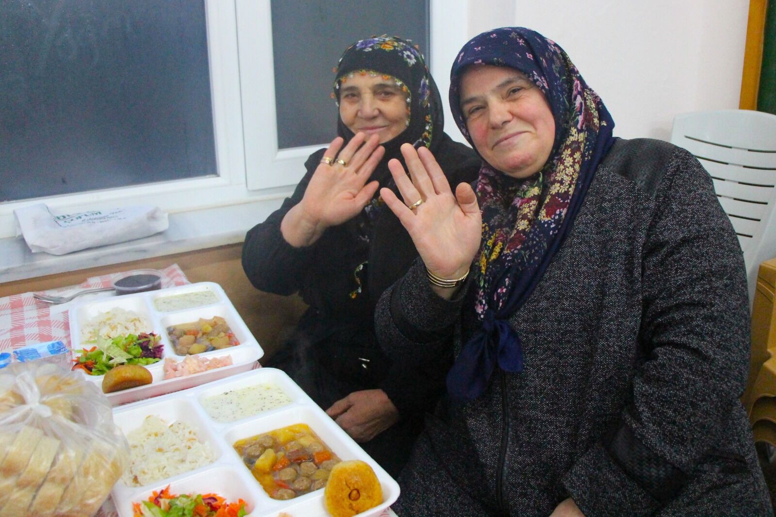 Ramazan Boyunca Bu Köyde Yemeklere Kadın Eli Değmiyor 8